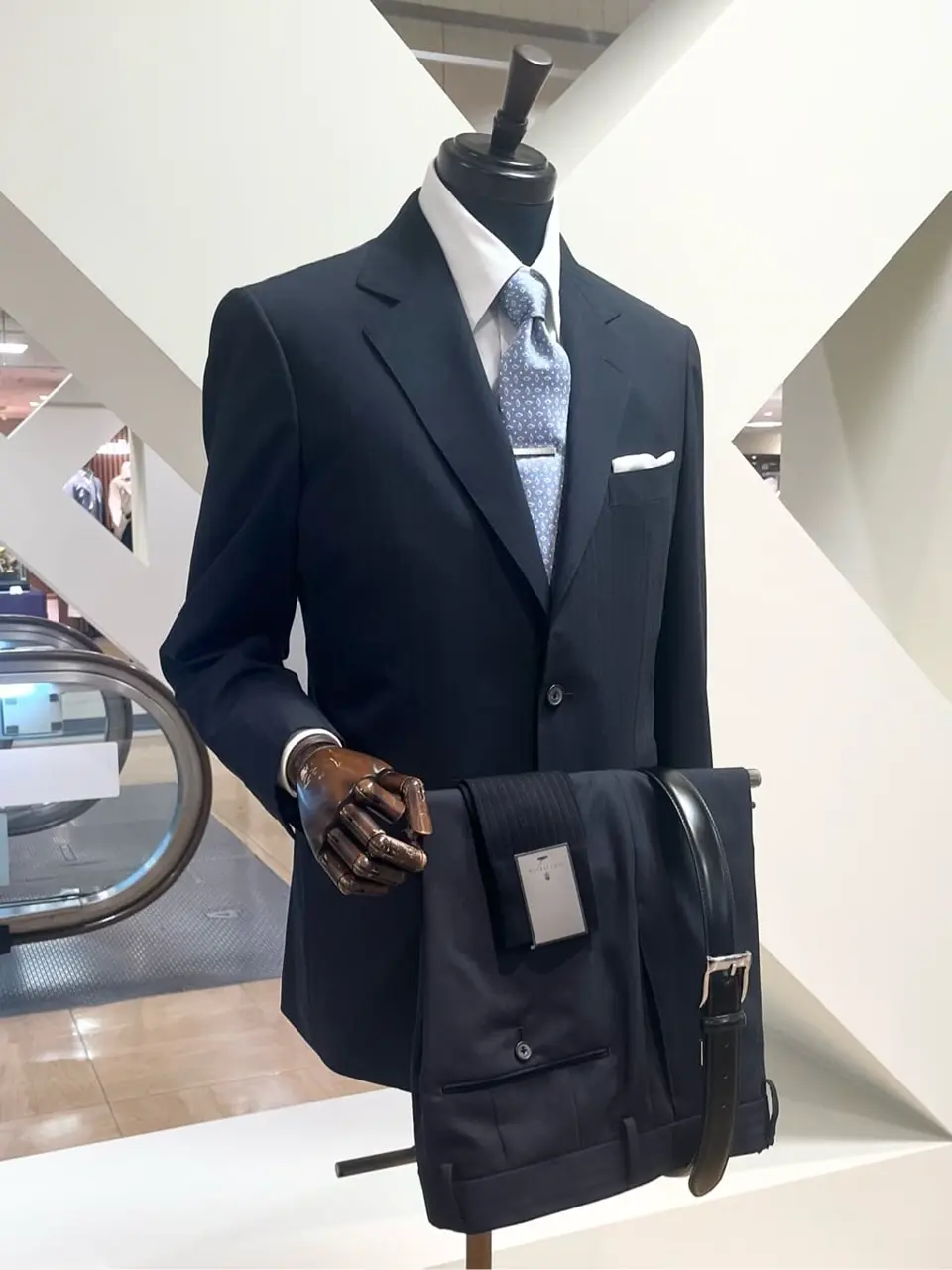 ONWARD CROSSET SELECT 小管 コーディネート画像