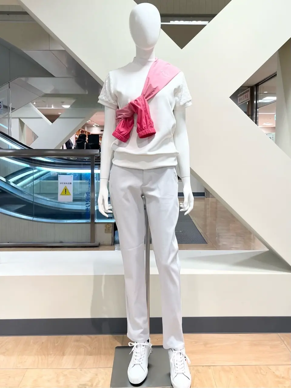 ONWARD CROSSET SELECT 小管 コーディネート画像