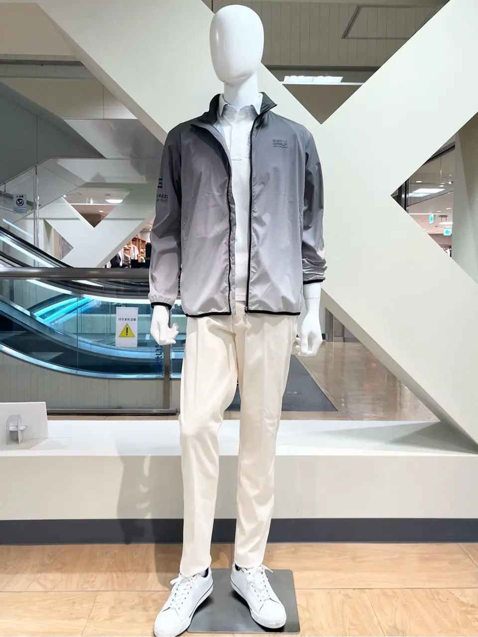 ONWARD CROSSET SELECT 小管 コーディネート画像