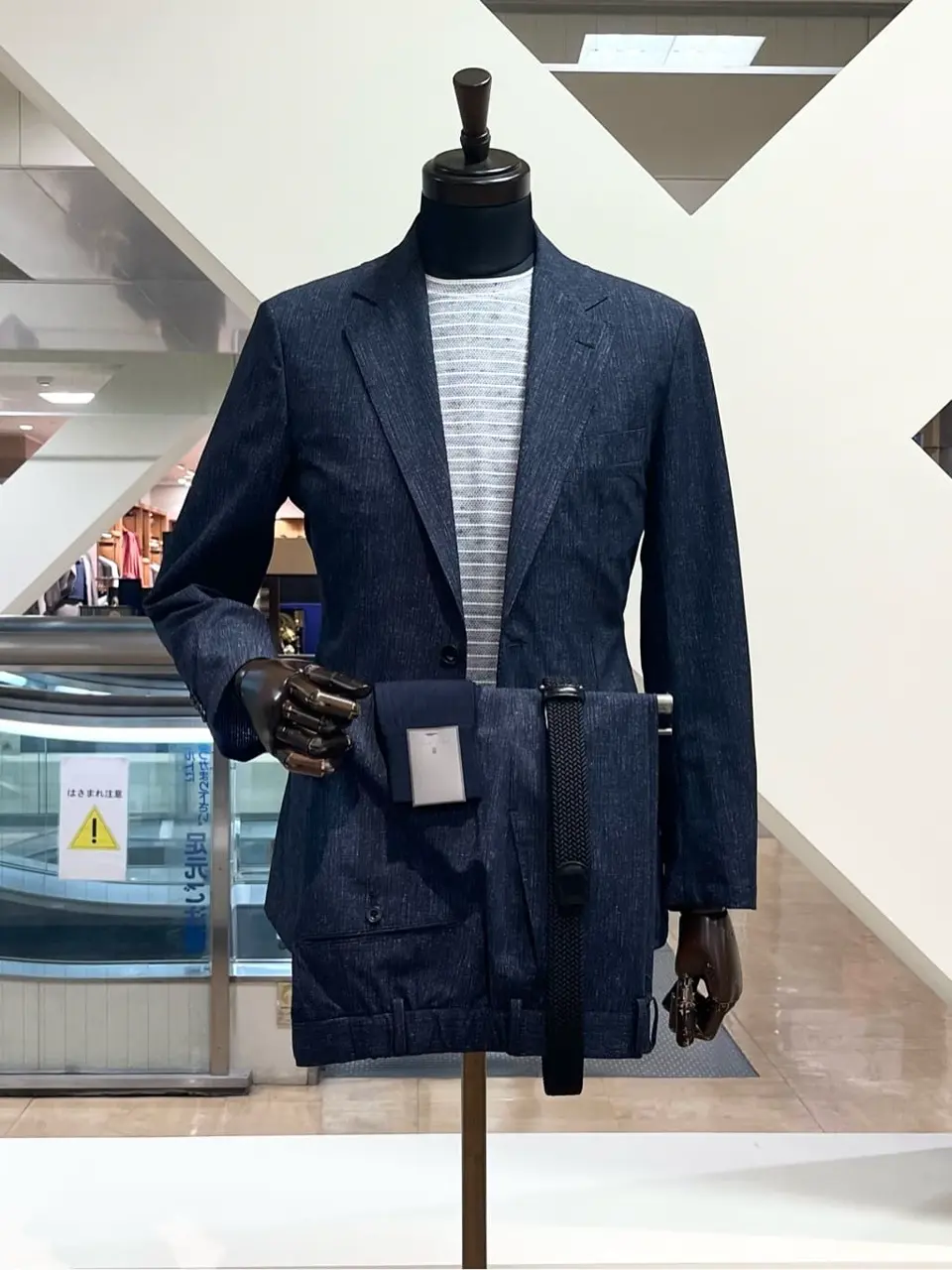 ONWARD CROSSET SELECT 小管 コーディネート画像