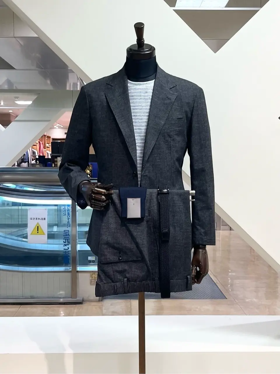 ONWARD CROSSET SELECT 小管 コーディネート画像