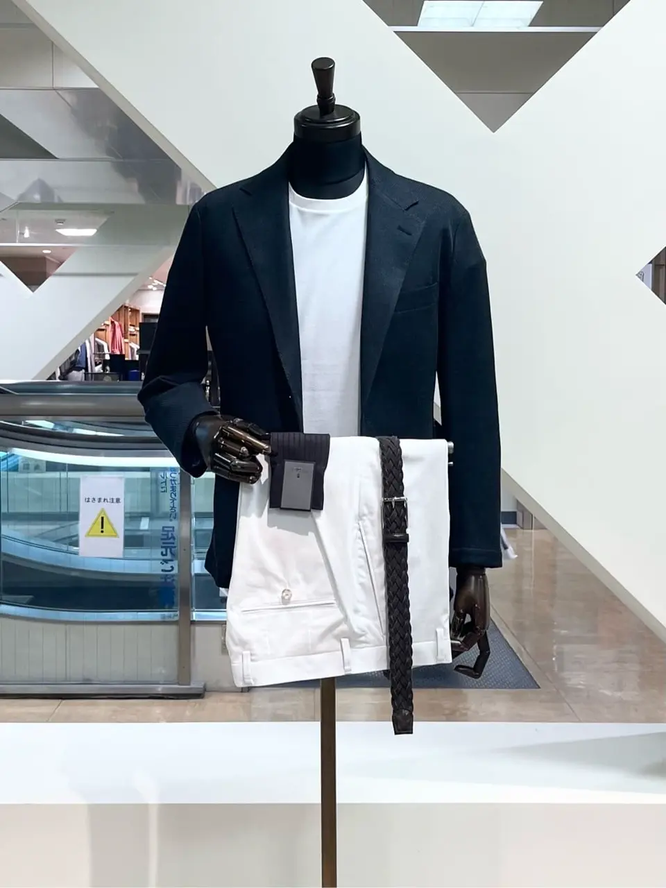 ONWARD CROSSET SELECT 小管 コーディネート画像