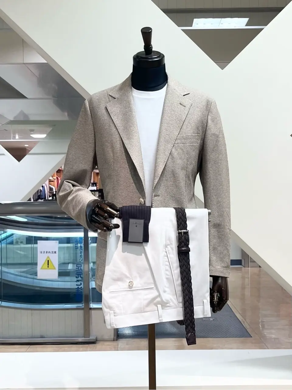 ONWARD CROSSET SELECT 小管 コーディネート画像