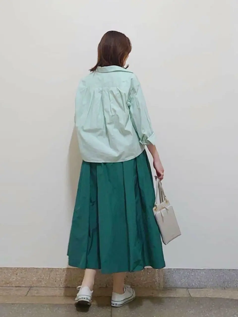 ONWARD CROSSET SELECT 新井田 コーディネート画像