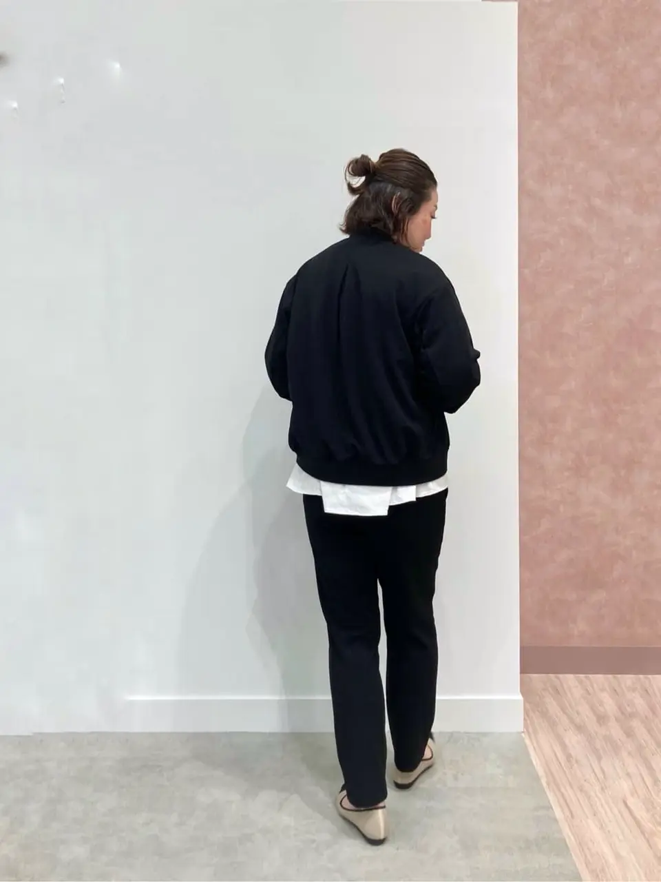 ONWARD CROSSET SELECT 野村 コーディネート画像