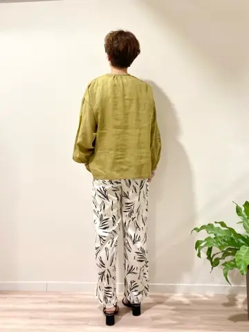 ONWARD CROSSET SELECT 照木 コーディネート画像