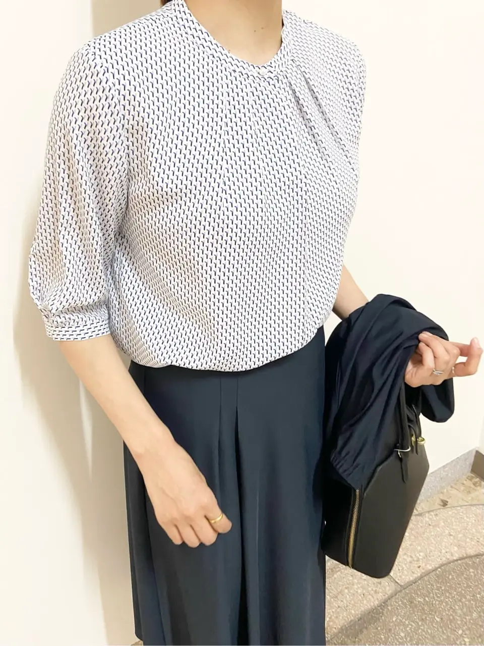 ONWARD CROSSET SELECT 佐藤 コーディネート画像