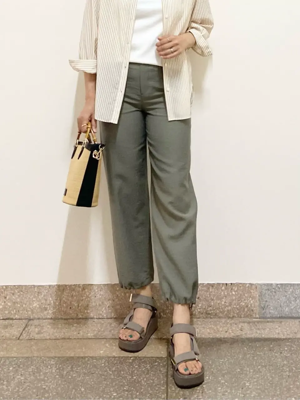 ONWARD CROSSET SELECT 佐藤 コーディネート画像