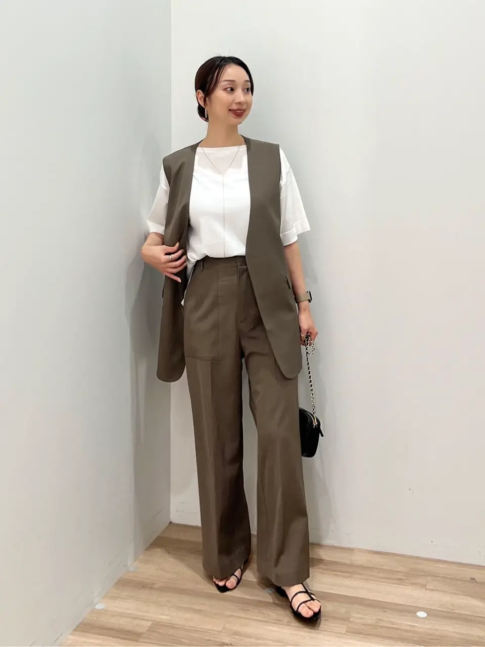  村上 コーディネート画像