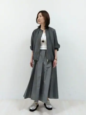 ONWARD CROSSET SELECT 岩下 コーディネート画像