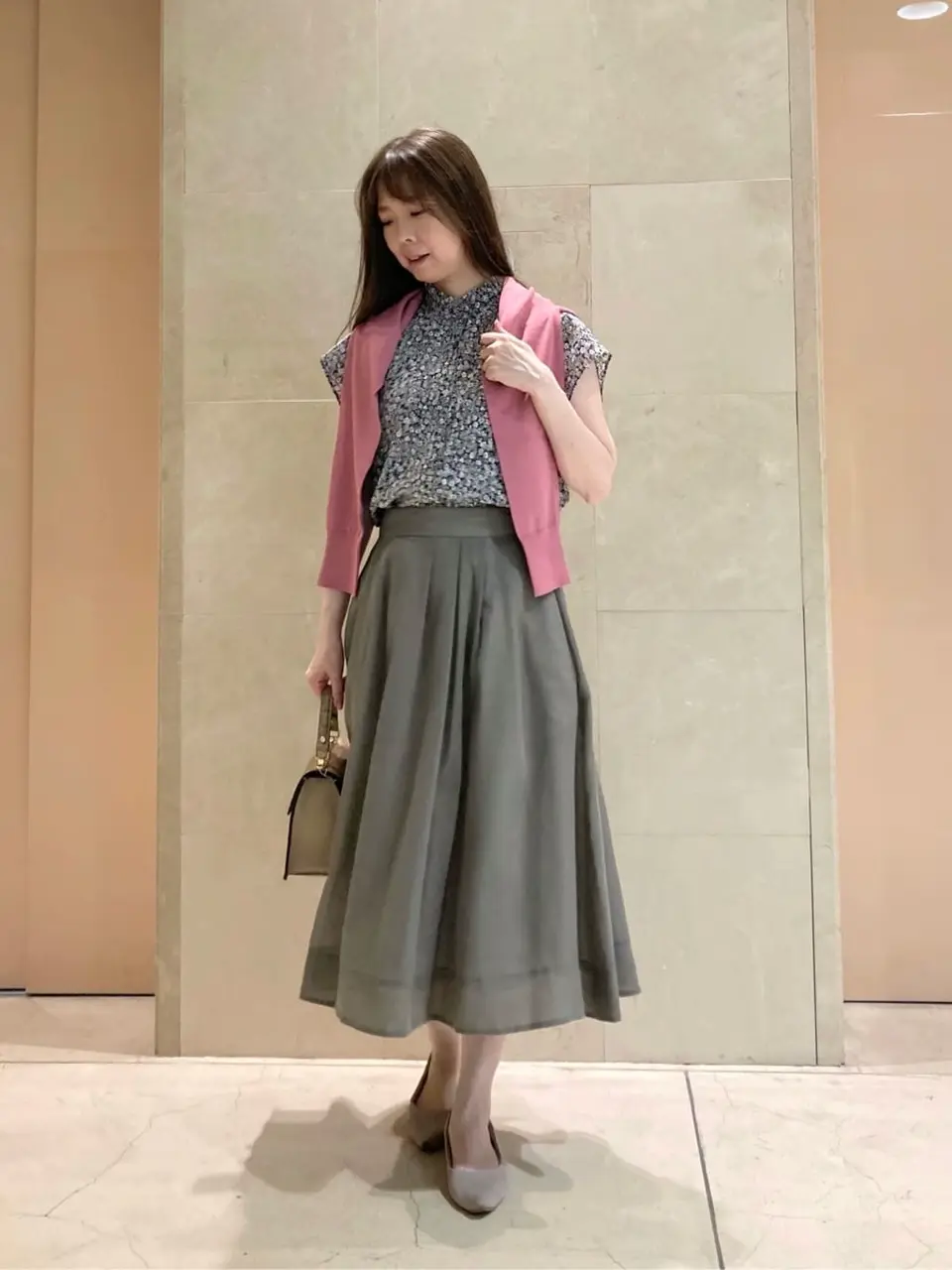 ONWARD CROSSET SELECT 檀 コーディネート画像