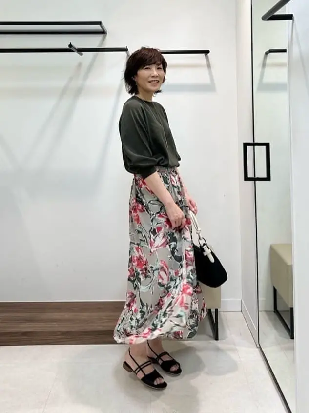 ONWARD CROSSET SELECT maruri コーディネート画像