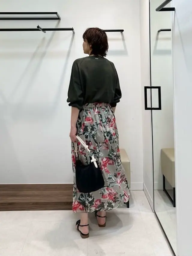 ONWARD CROSSET SELECT maruri コーディネート画像