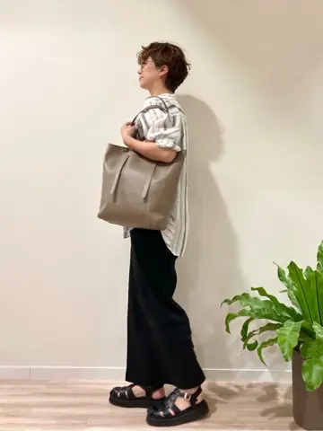 ONWARD CROSSET SELECT 照木 コーディネート画像