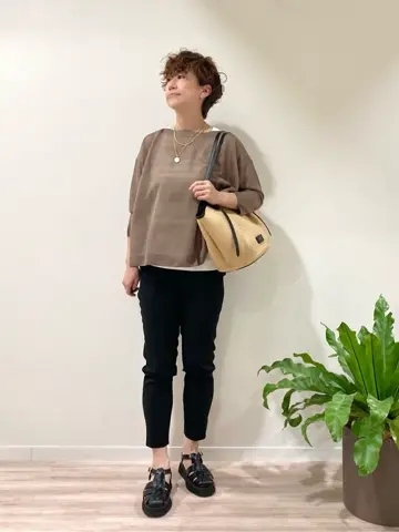 ONWARD CROSSET SELECT 照木 コーディネート画像