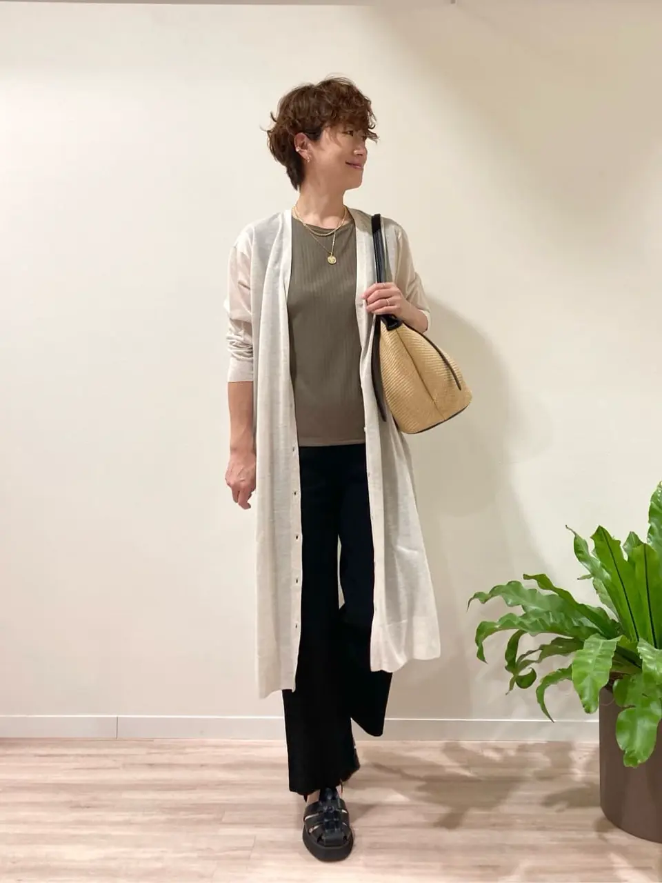 ONWARD CROSSET SELECT 照木 コーディネート画像