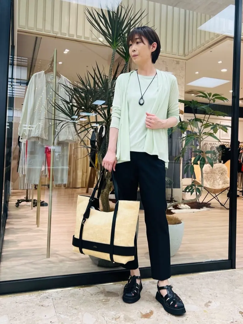 ONWARD CROSSET SELECT 岩舘 コーディネート画像