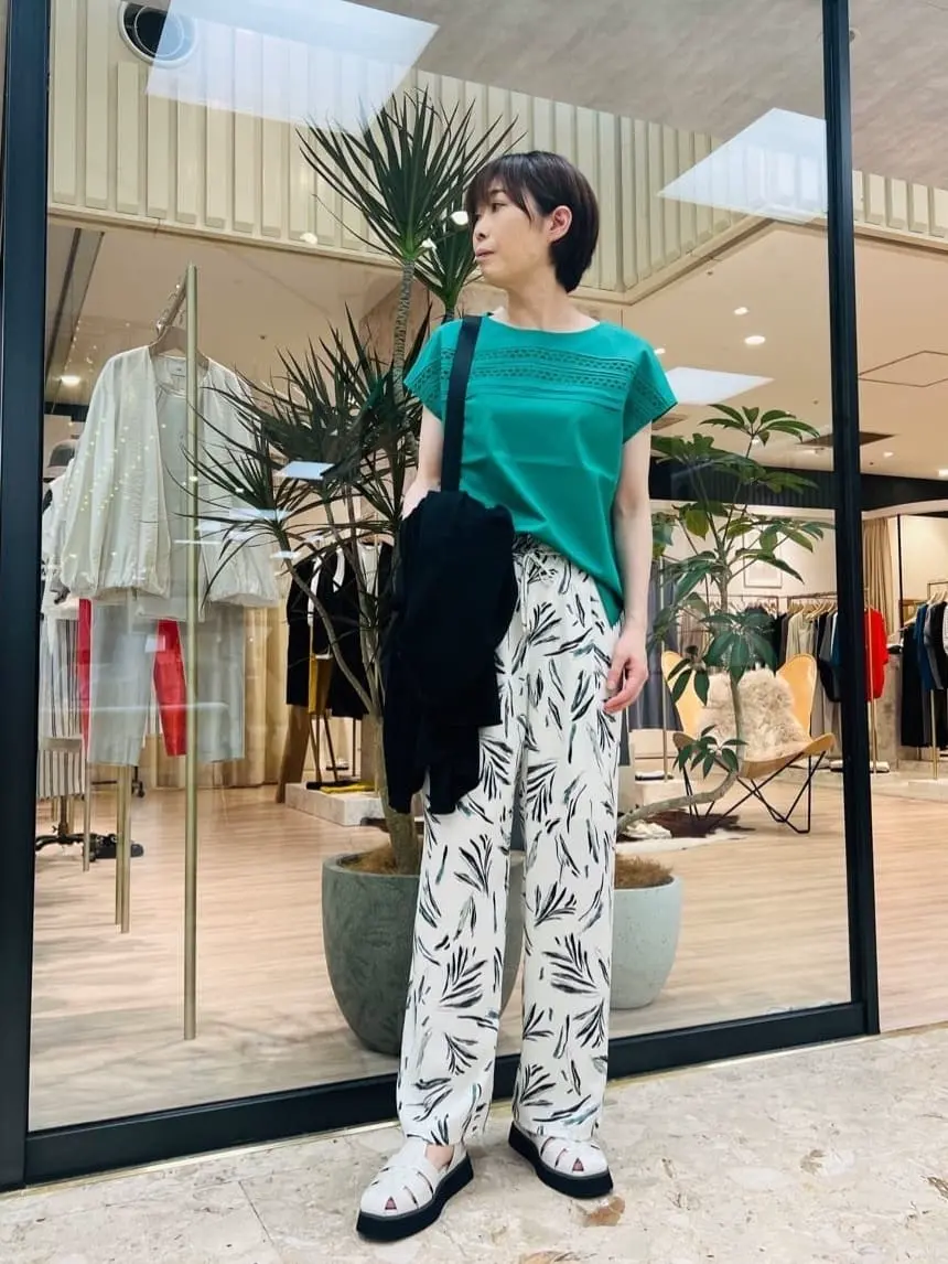 ONWARD CROSSET SELECT 岩舘 コーディネート画像