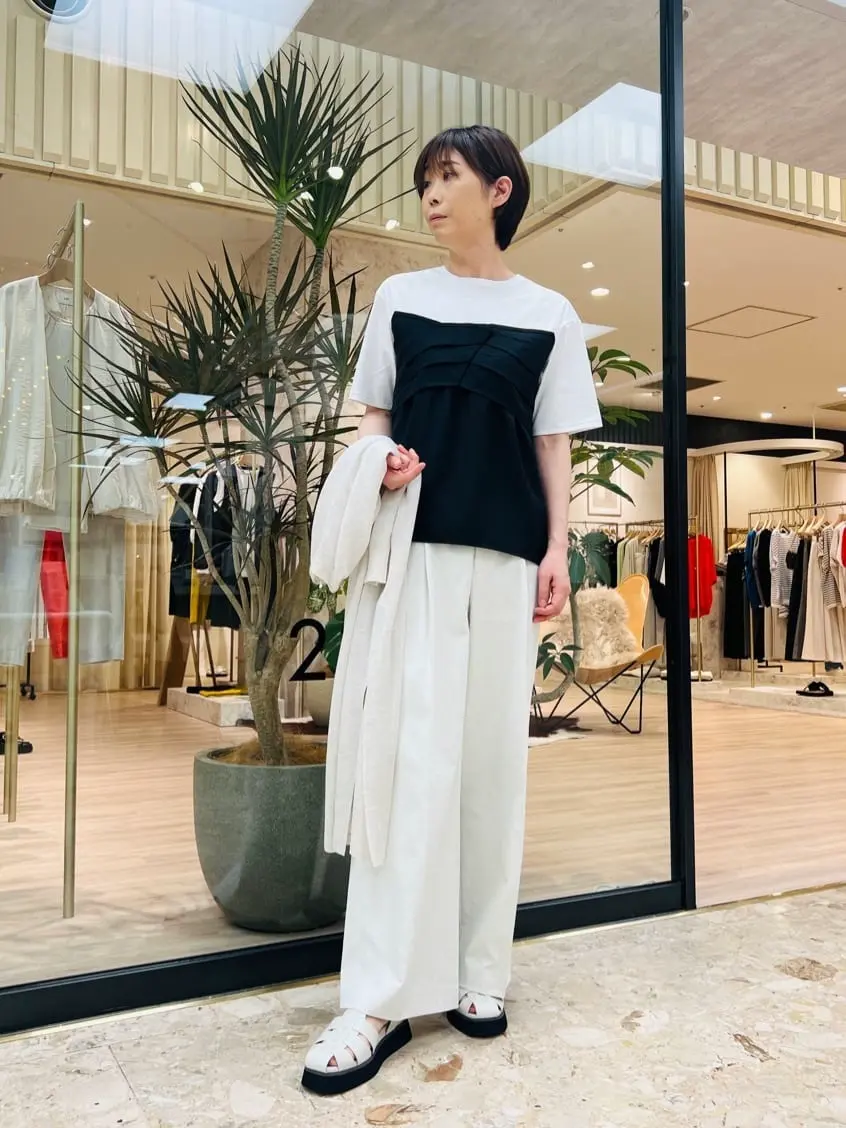 ONWARD CROSSET SELECT 岩舘 コーディネート画像