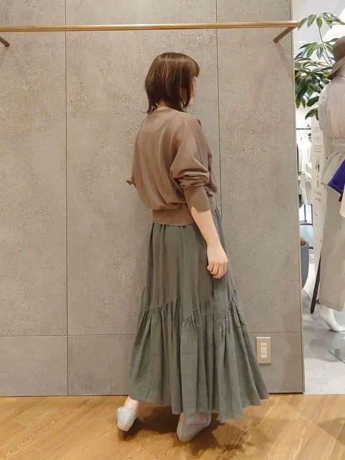 ONWARD CROSSET SELECT かとう コーディネート画像