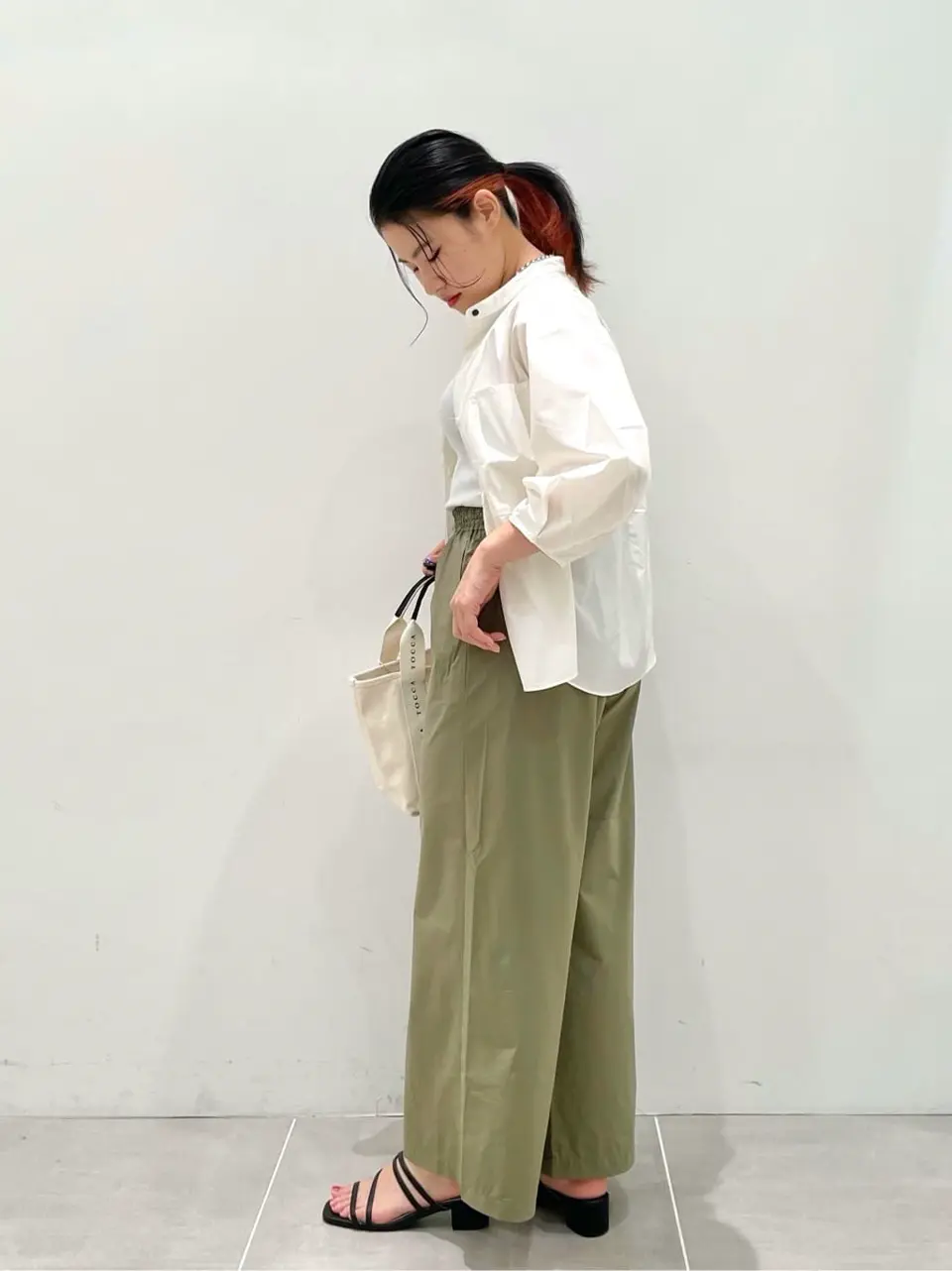 ONWARD CROSSET SELECT 花井 コーディネート画像