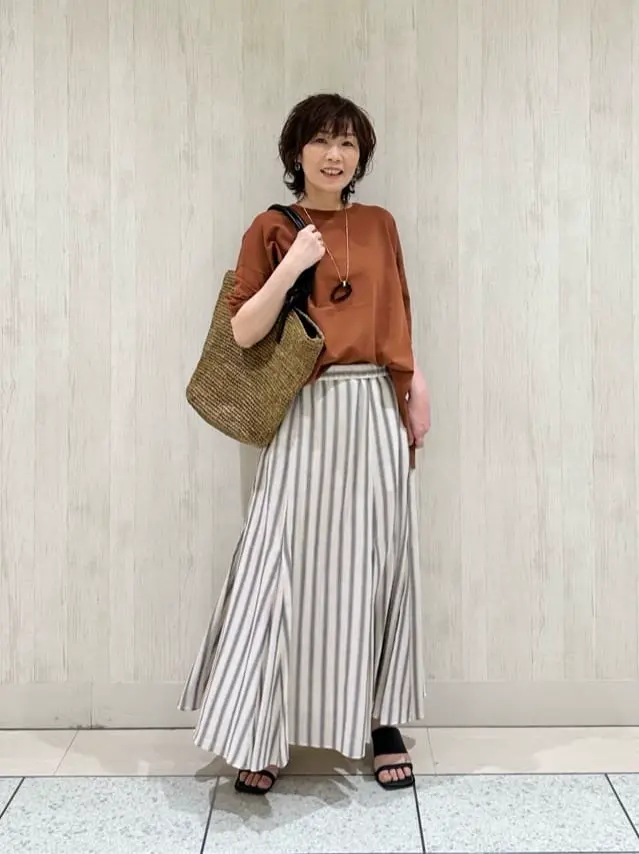 ONWARD CROSSET SELECT maruri コーディネート画像