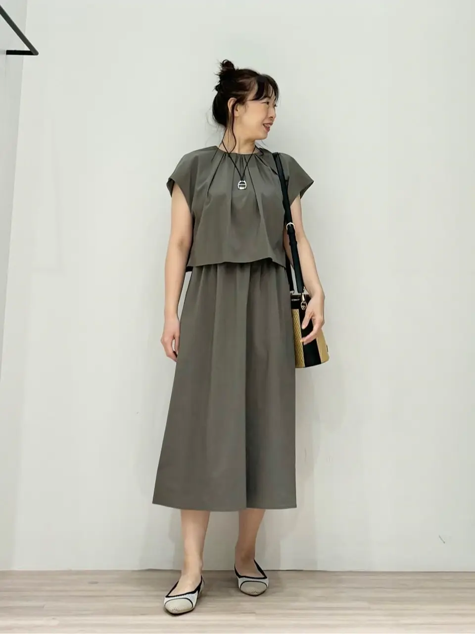 ONWARD CROSSET SELECT SAKAI コーディネート画像