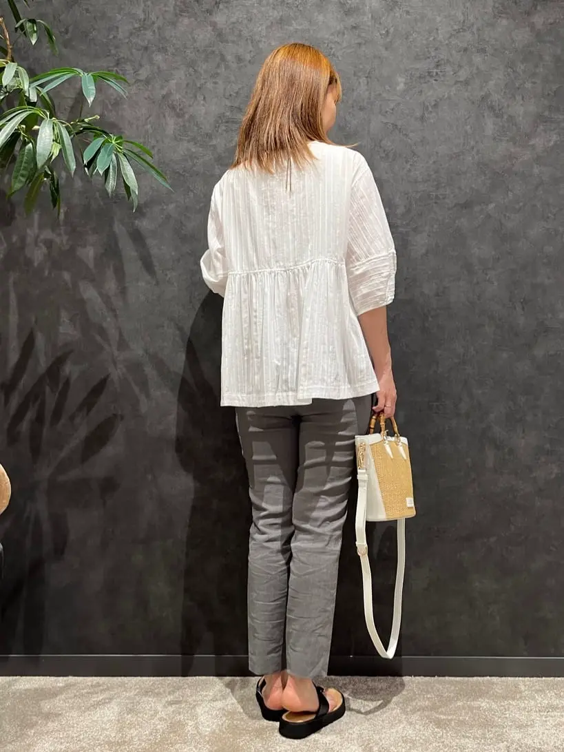 ONWARD CROSSET SELECT やの コーディネート画像