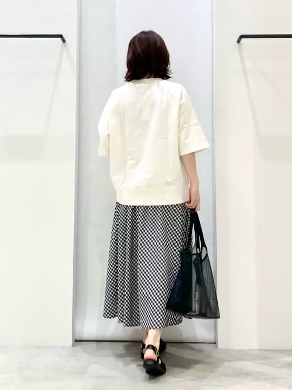 ONWARD CROSSET SELECT 横田 コーディネート画像