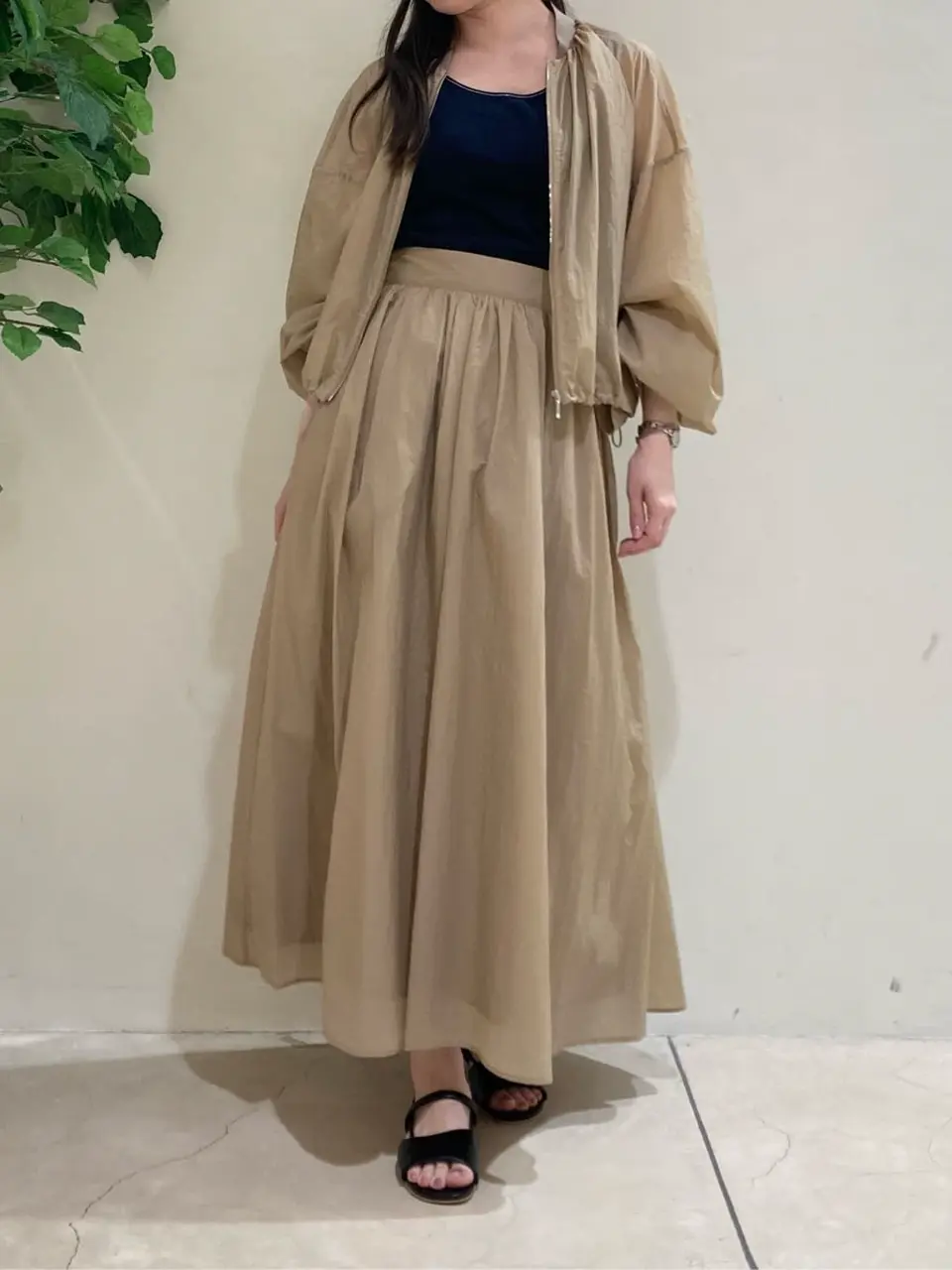 ONWARD CROSSET SELECT 檀 コーディネート画像