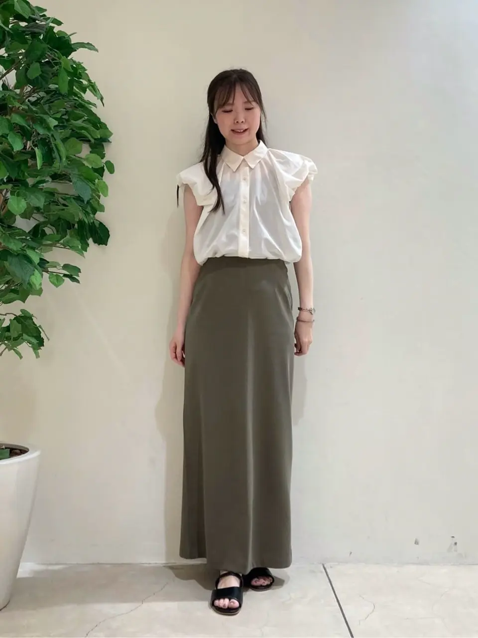 ONWARD CROSSET SELECT 檀 コーディネート画像