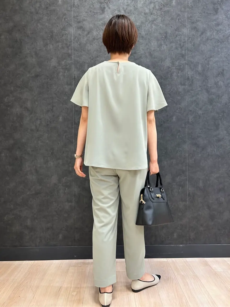 ONWARD CROSSET SELECT 鈴木 コーディネート画像