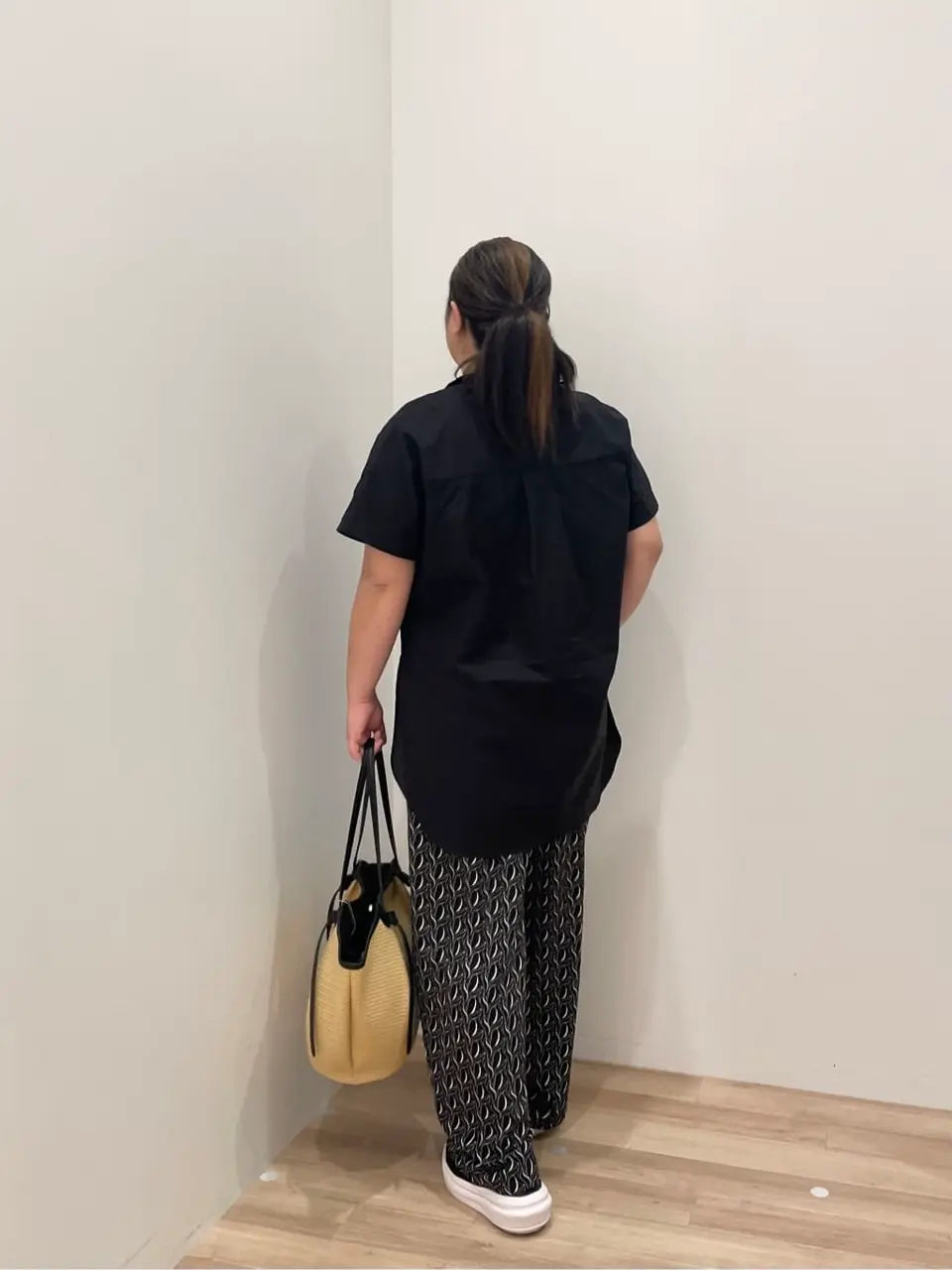 ONWARD CROSSET SELECT 伊藤 コーディネート画像