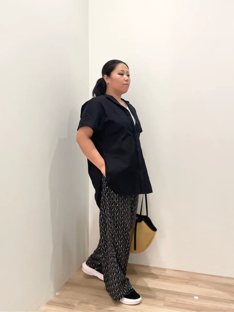 ONWARD CROSSET SELECT 伊藤 コーディネート画像