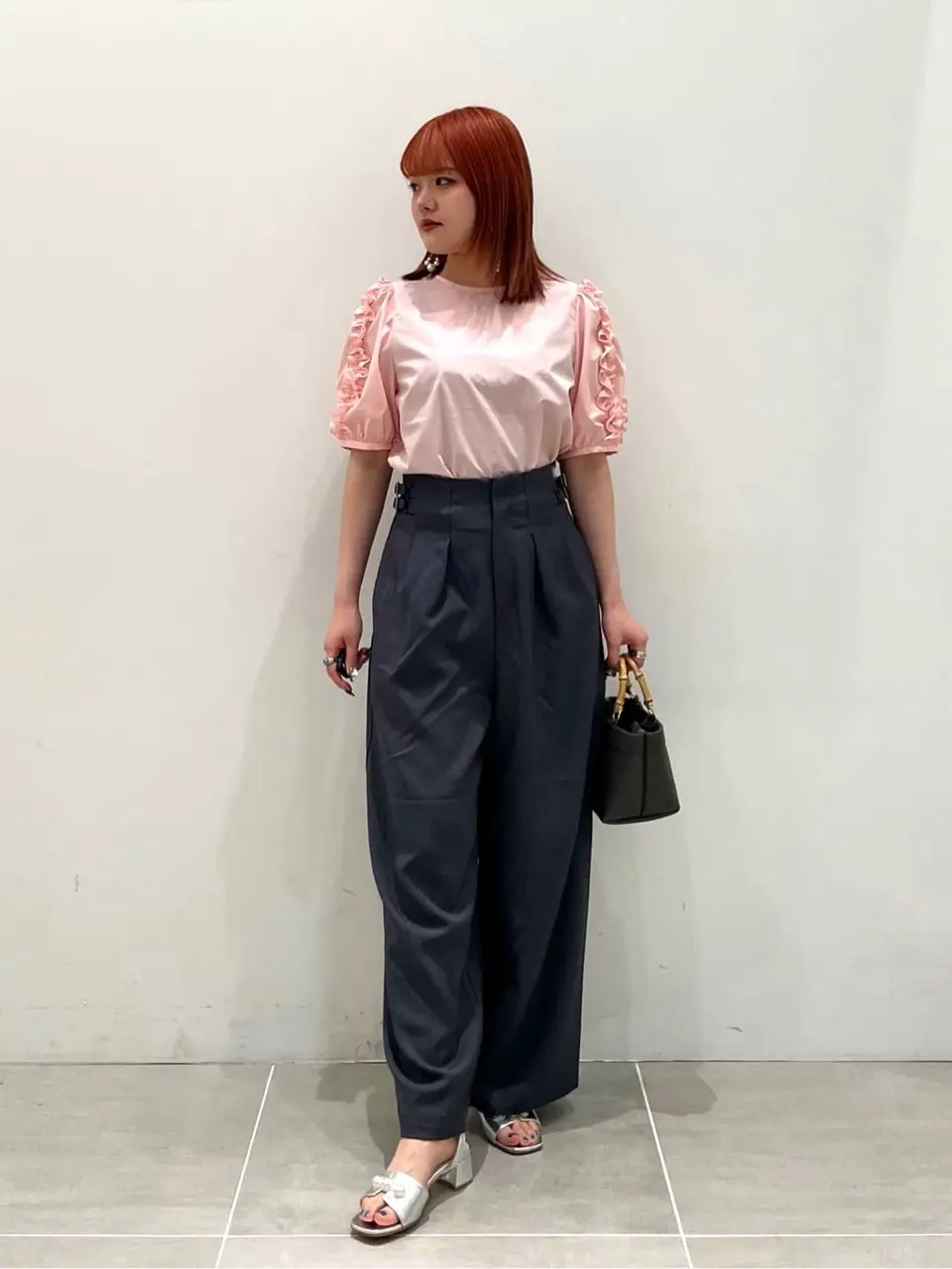 ONWARD CROSSET SELECT erika コーディネート画像