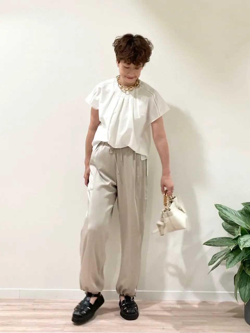 ONWARD CROSSET SELECT 照木 コーディネート画像