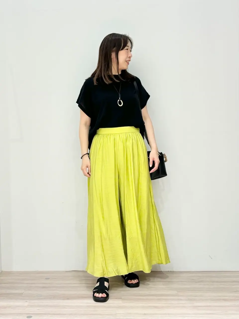 ONWARD CROSSET SELECT SAKAI コーディネート画像