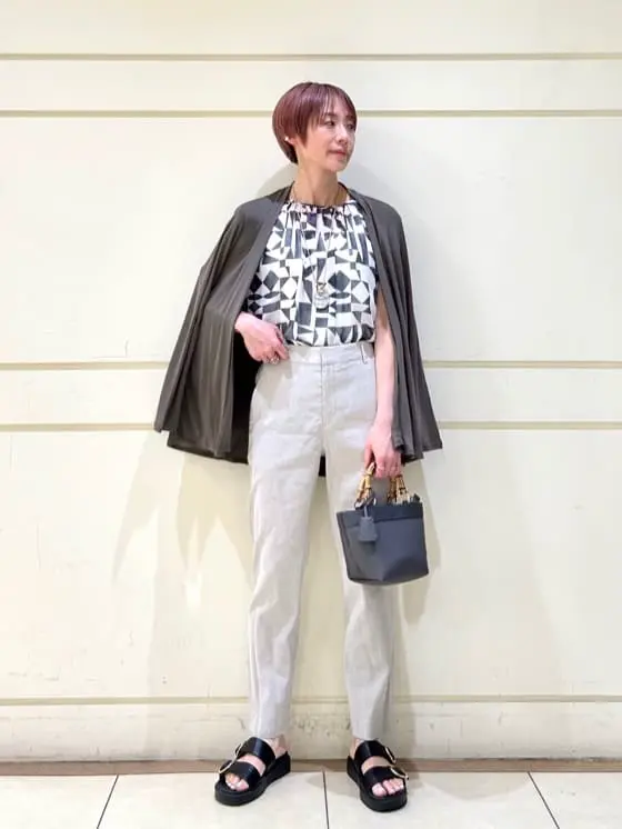 ONWARD CROSSET SELECT スタッフ コーディネート画像