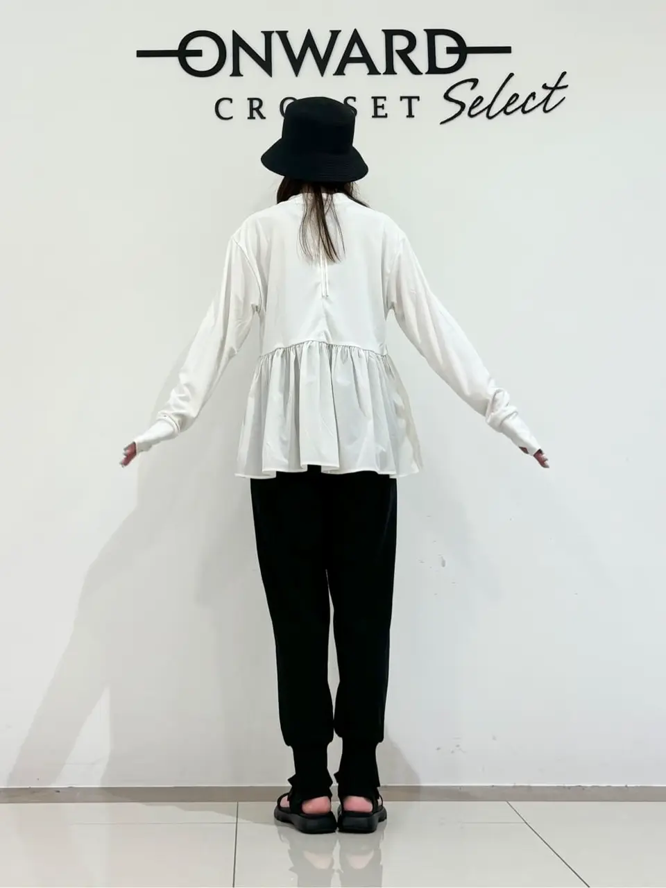 ONWARD CROSSET SELECT スタッフ コーディネート画像