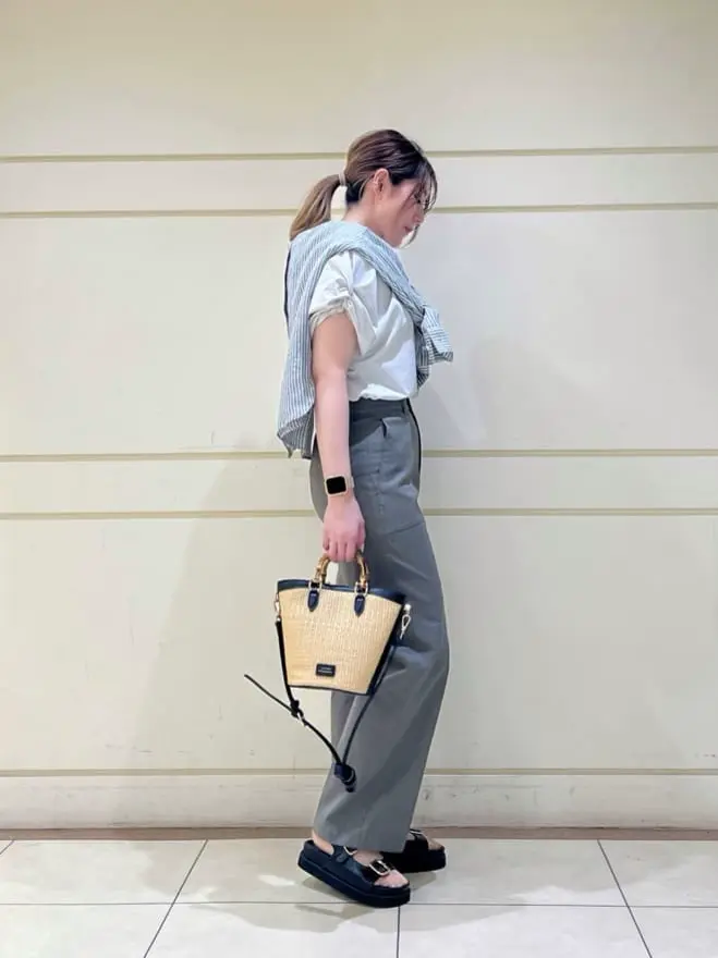 ONWARD CROSSET SELECT 太田 コーディネート画像