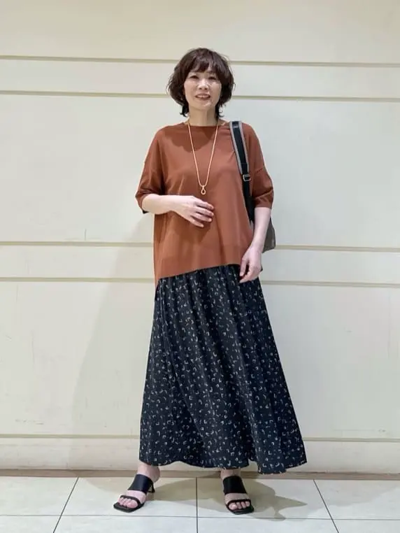 ONWARD CROSSET SELECT maruri コーディネート画像