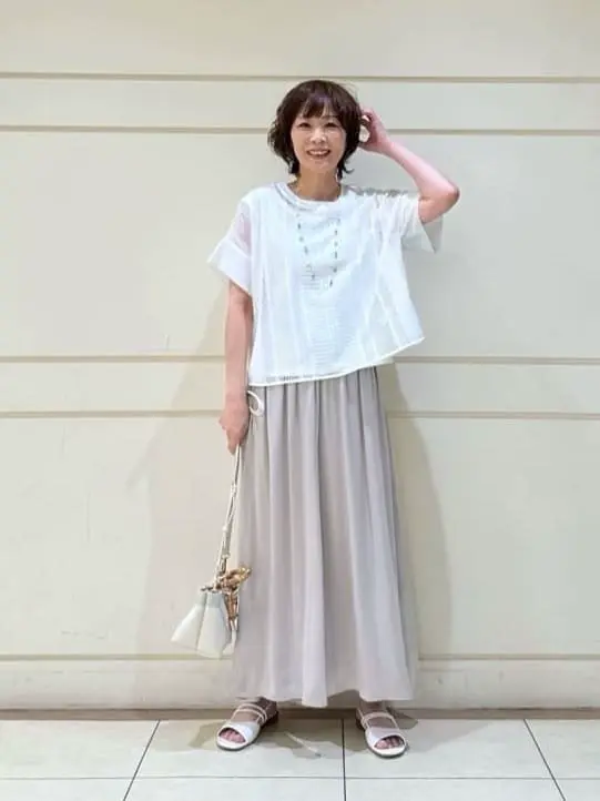 ONWARD CROSSET SELECT maruri コーディネート画像