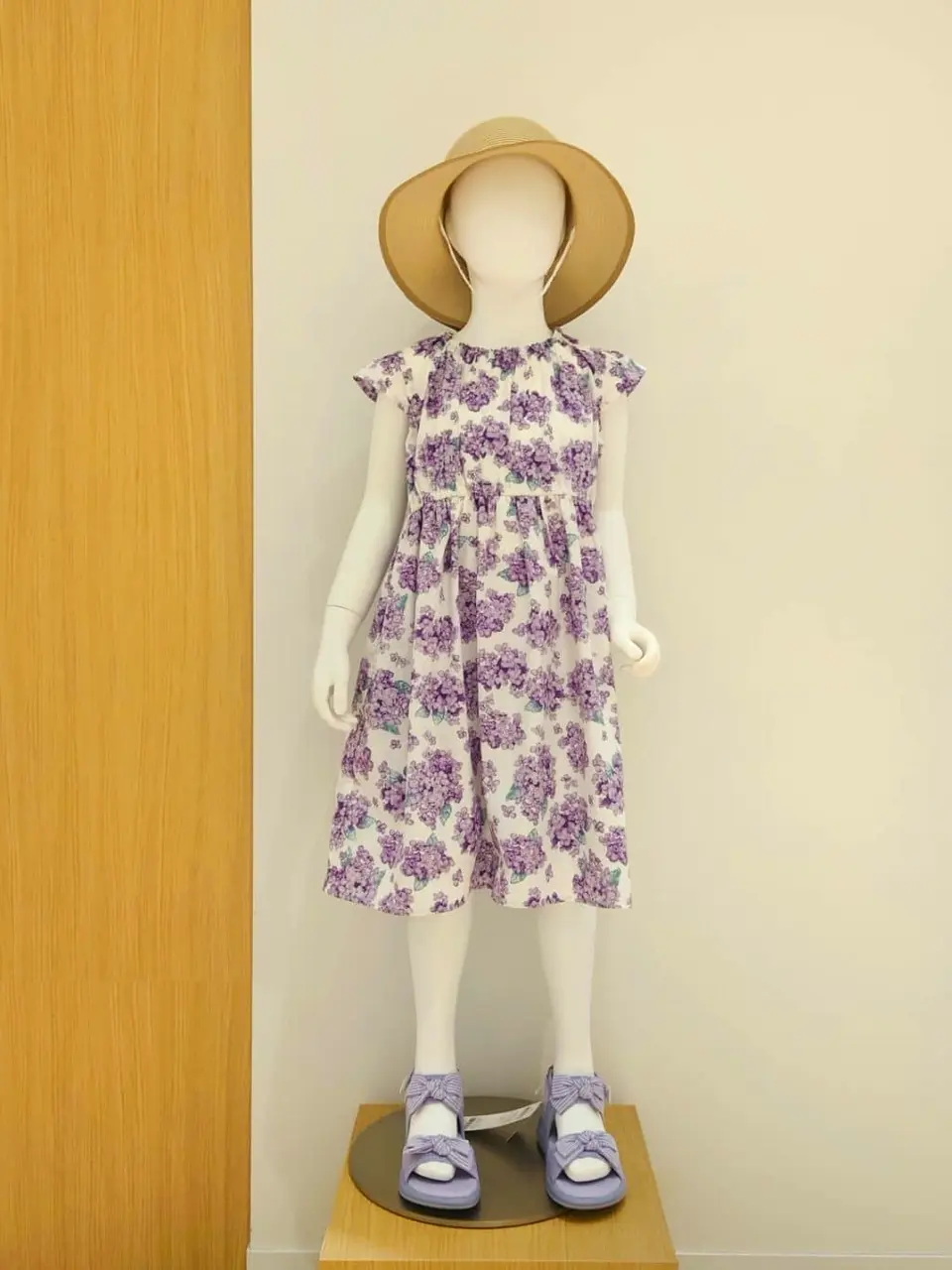 ONWARD CROSSET SELECT 岡 コーディネート画像