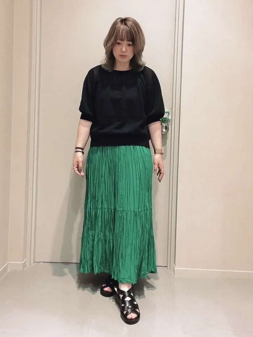  スタッフ コーディネート画像