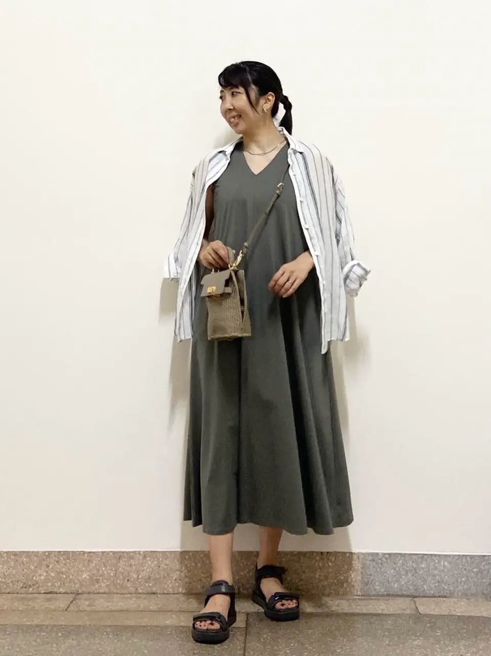 ONWARD CROSSET SELECT 佐藤 コーディネート画像