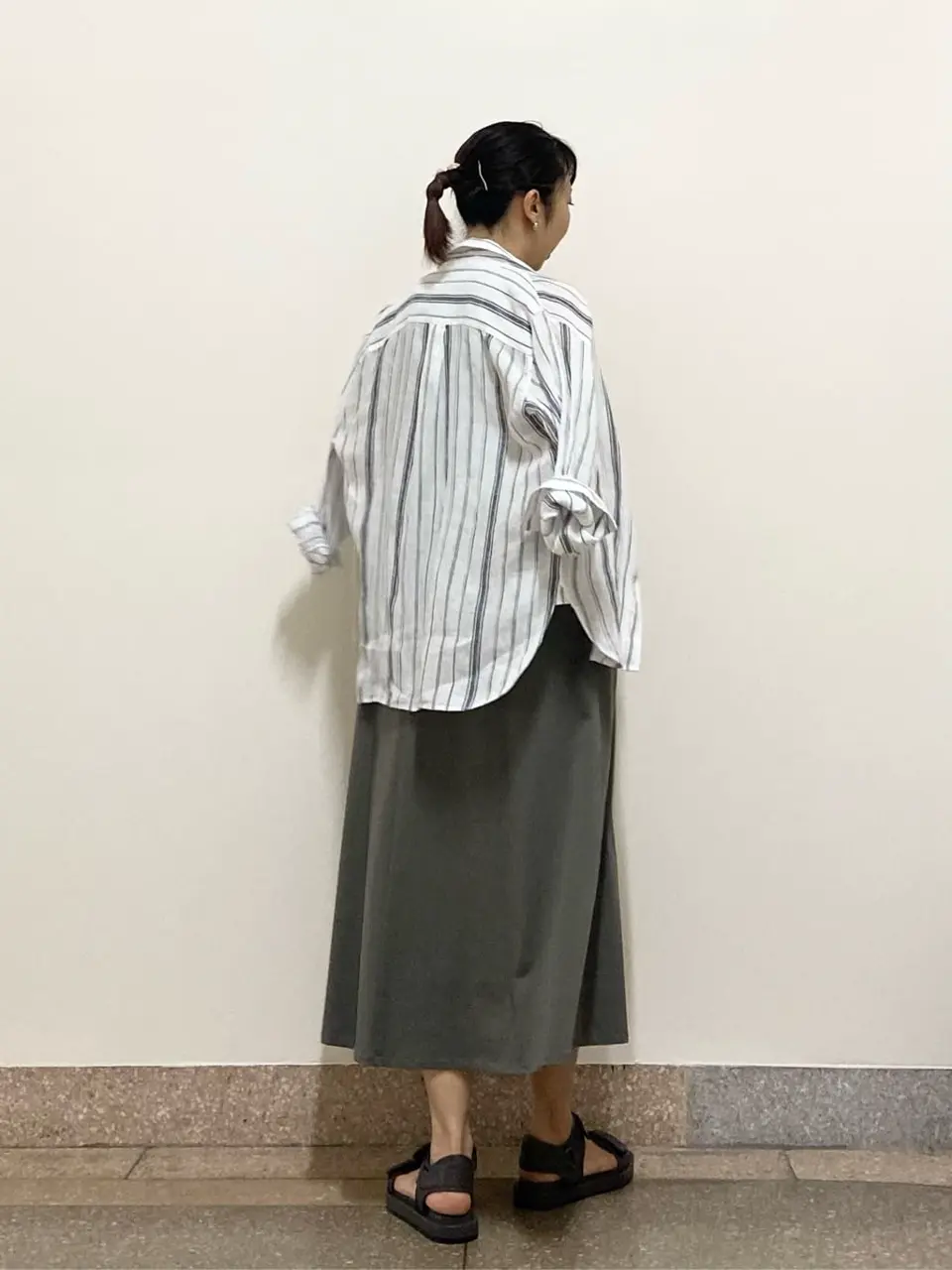 ONWARD CROSSET SELECT 佐藤 コーディネート画像