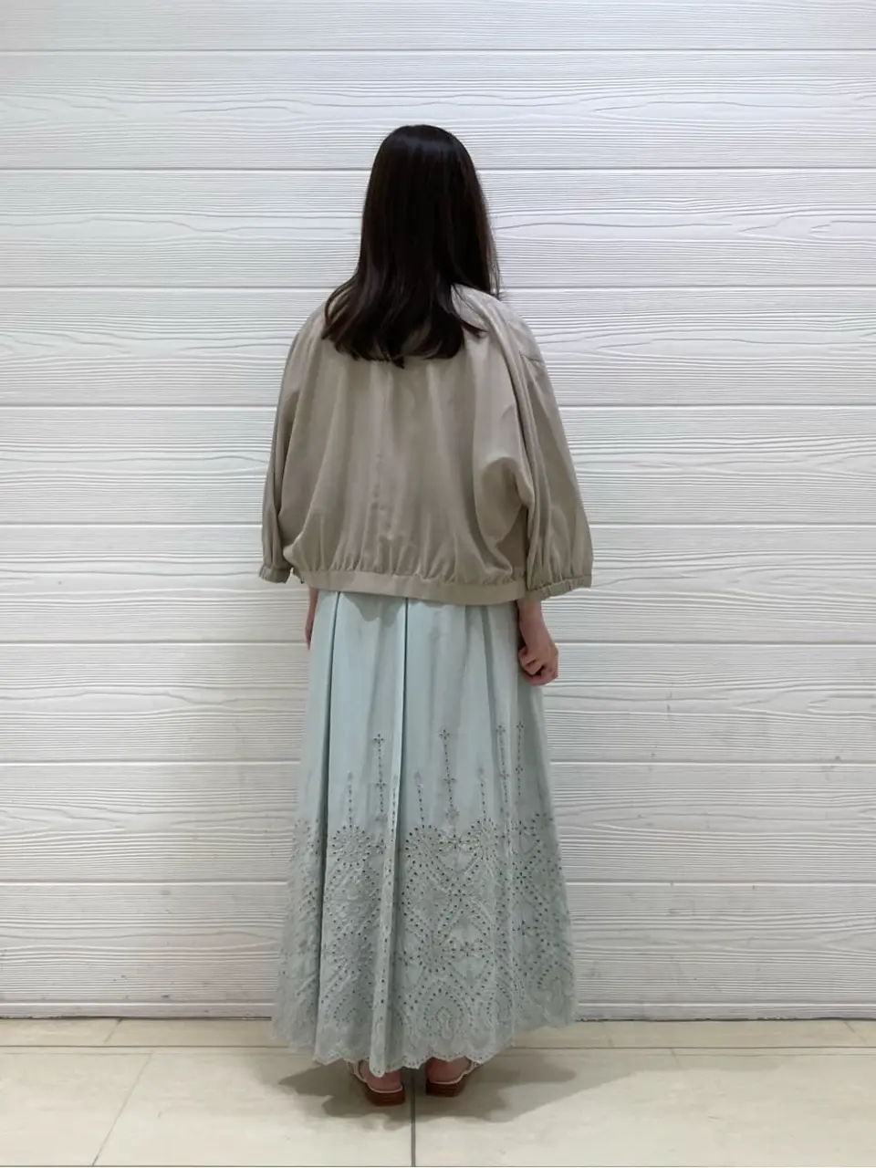 ONWARD CROSSET SELECT 檀 コーディネート画像