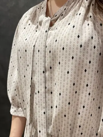 ONWARD CROSSET SELECT みゆき コーディネート画像