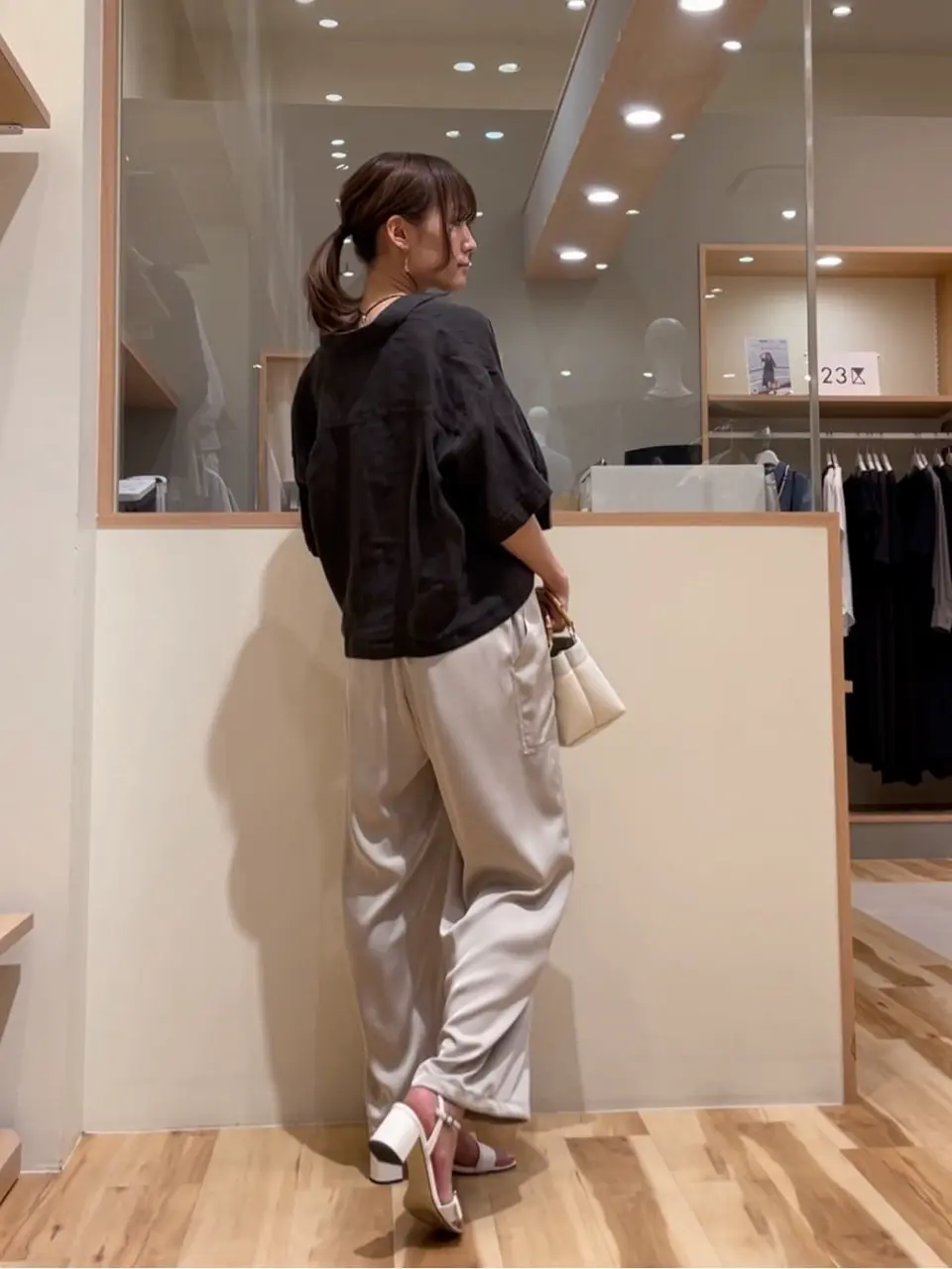 ONWARD CROSSET SELECT スタッフ コーディネート画像