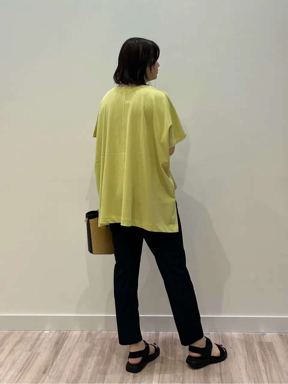 ONWARD CROSSET SELECT 小西 コーディネート画像